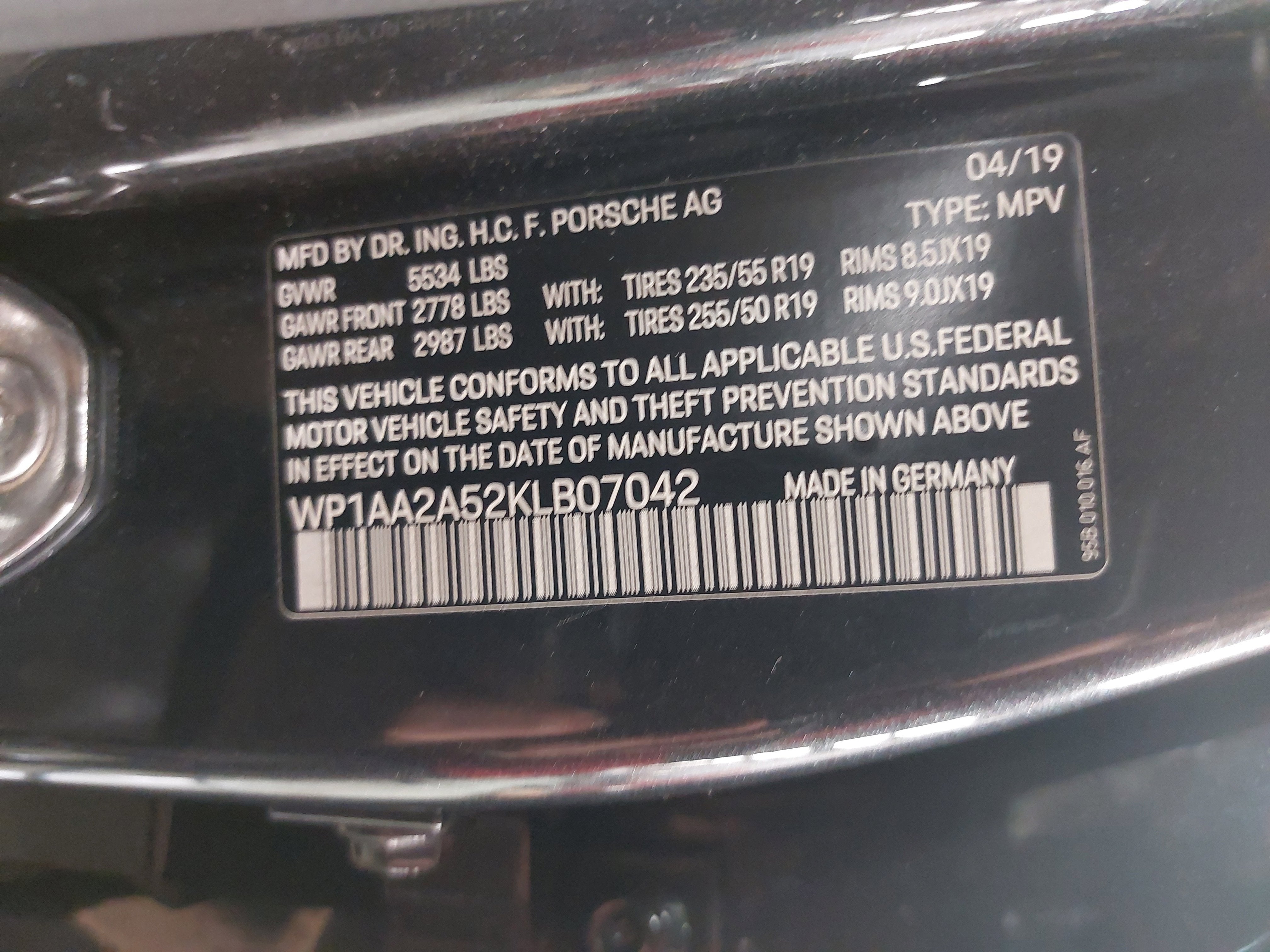 2019 Porsche Macan Base