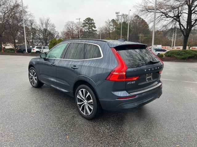 2022 Volvo XC60 Momentum
