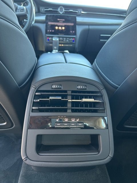 2022 Maserati Quattroporte Modena