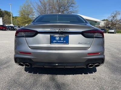 2022 Maserati Quattroporte Modena