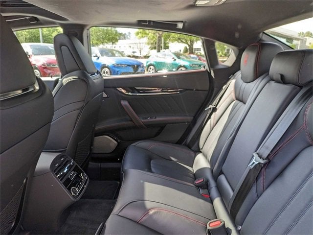 2024 Maserati Quattroporte Modena Ultima Q4