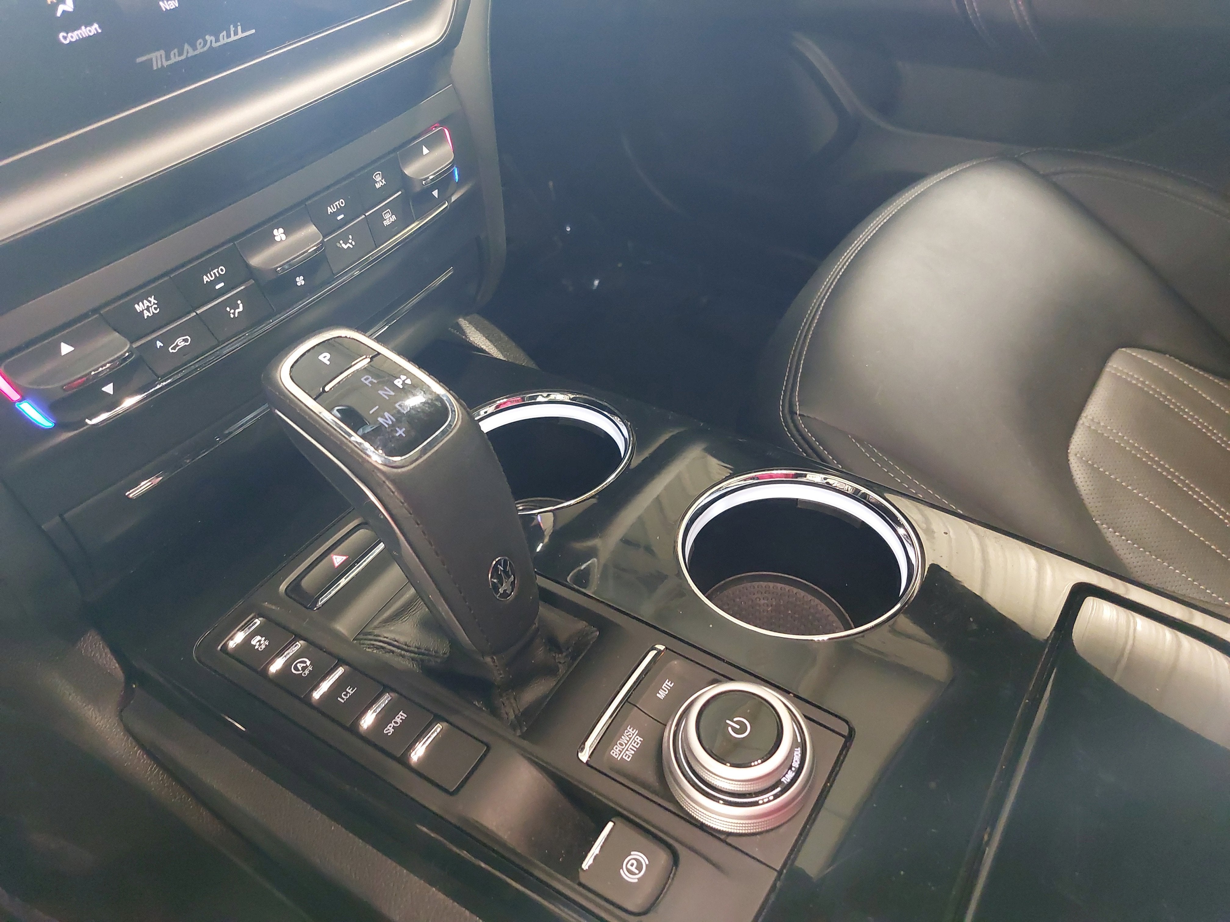 2023 Maserati Ghibli Modena