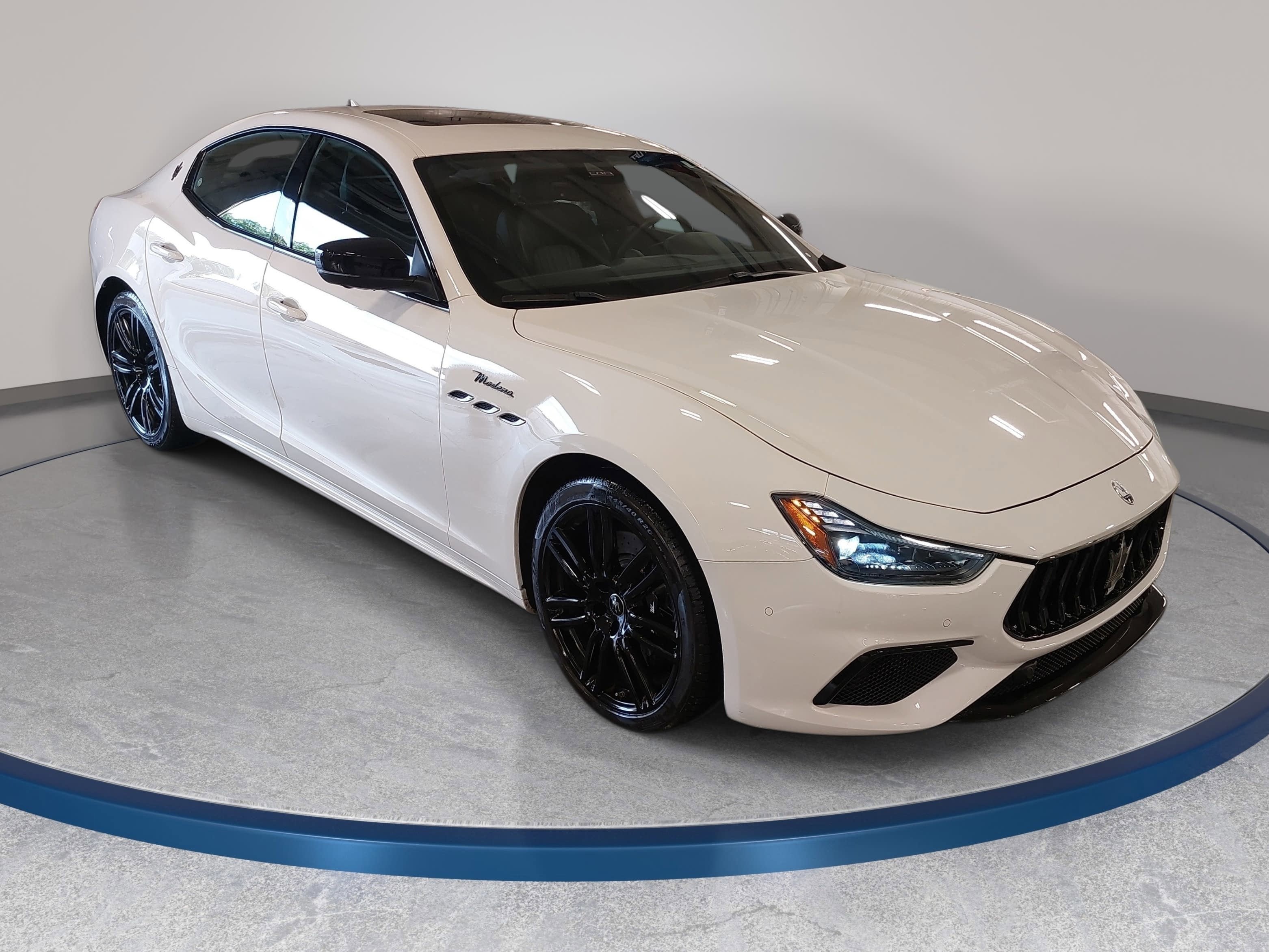 2023 Maserati Ghibli Modena