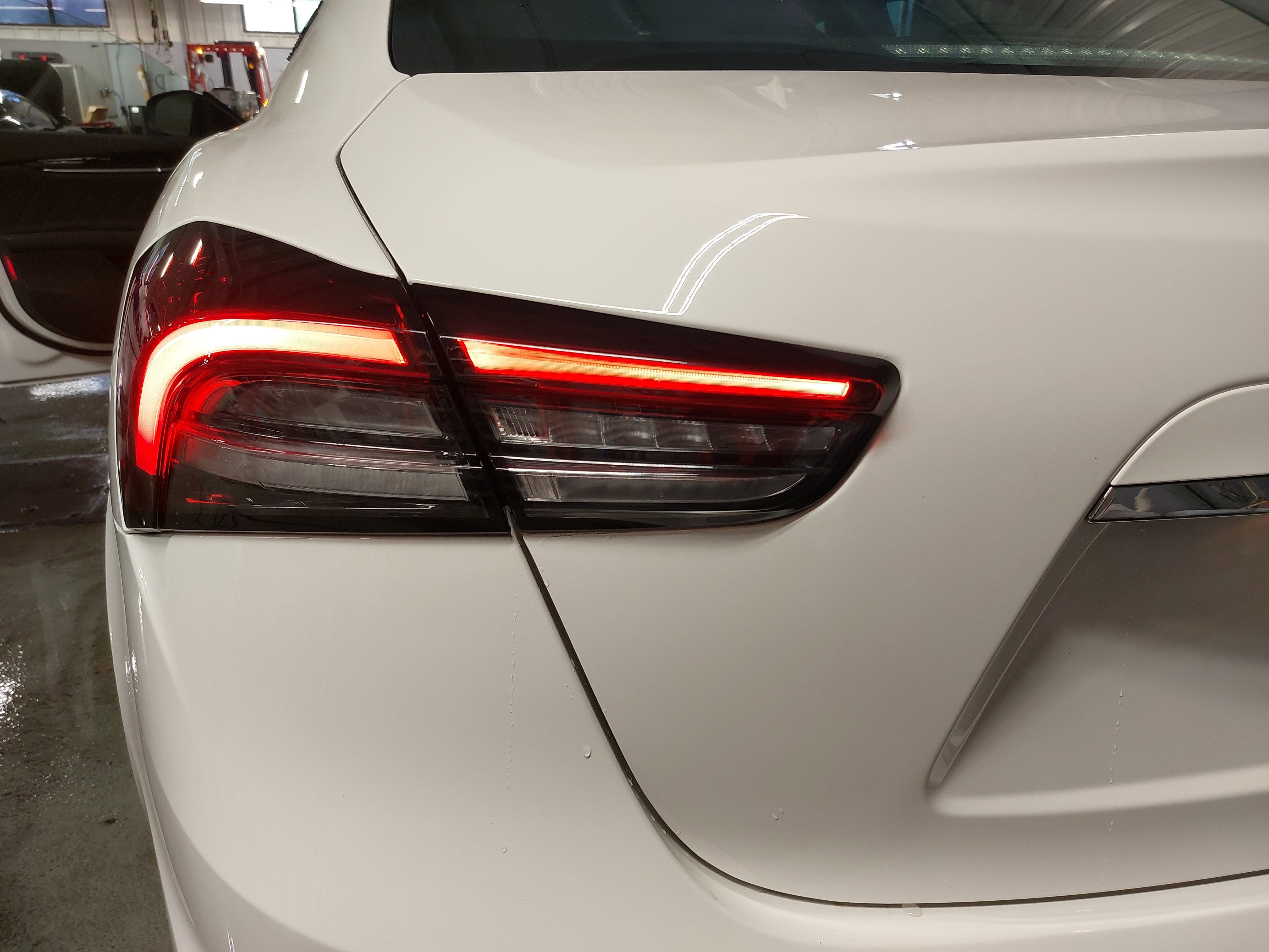 2023 Maserati Ghibli Modena