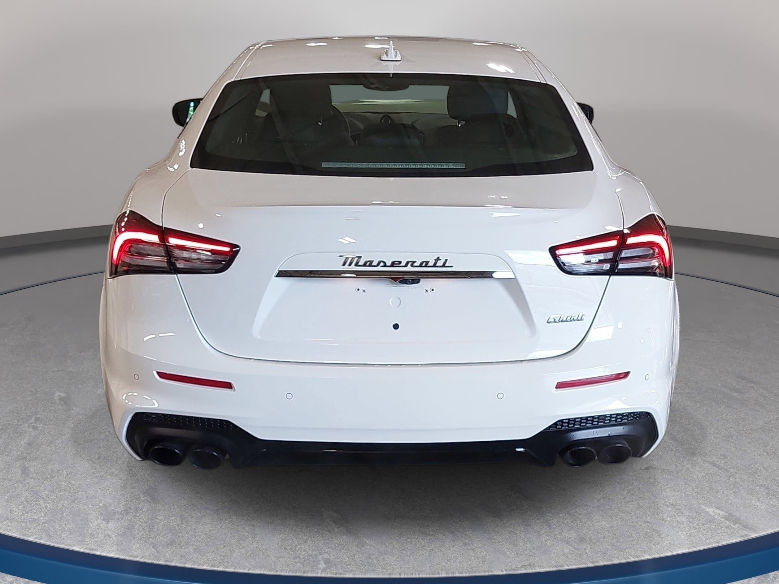 2023 Maserati Ghibli Modena