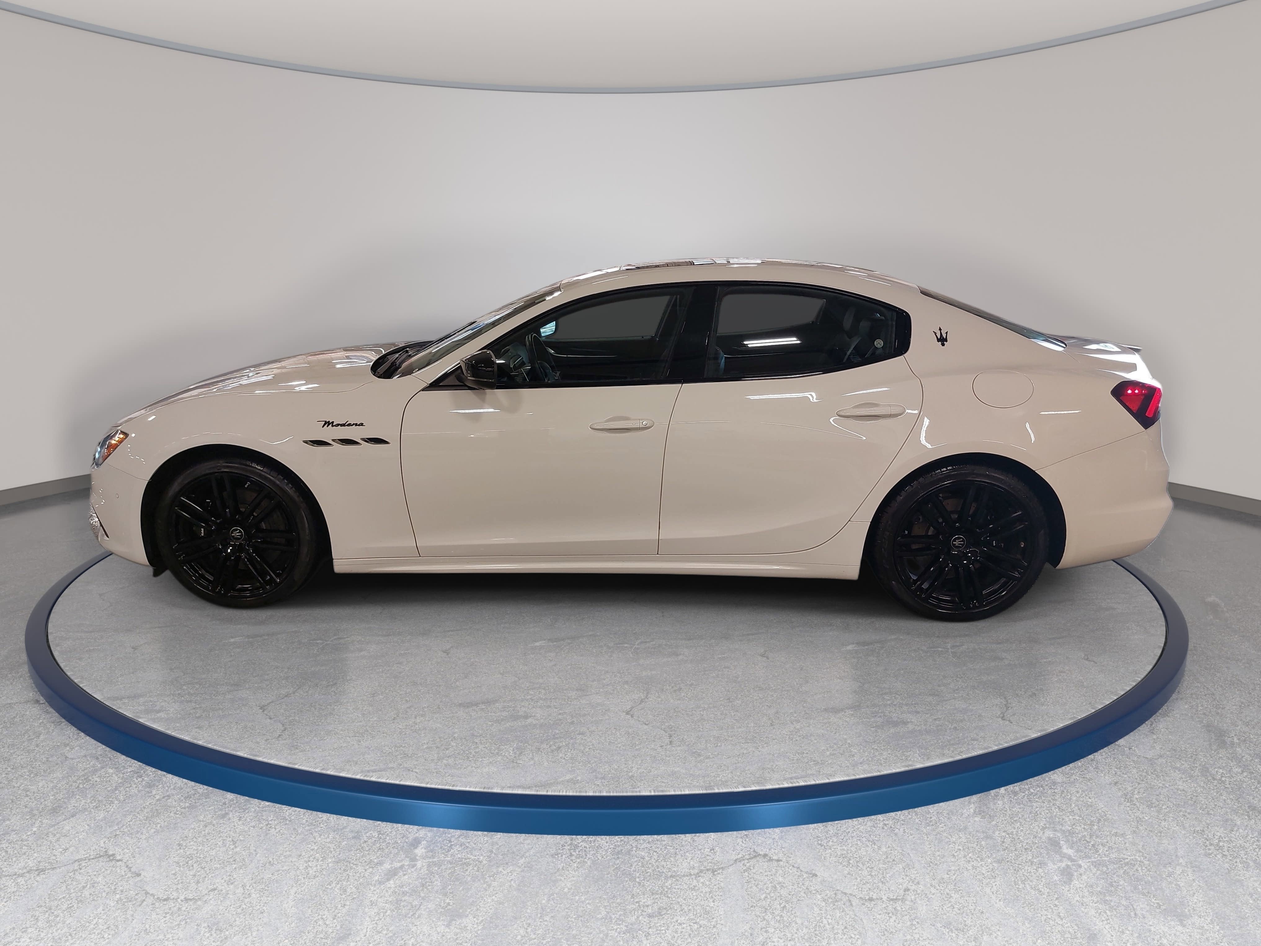 2023 Maserati Ghibli Modena