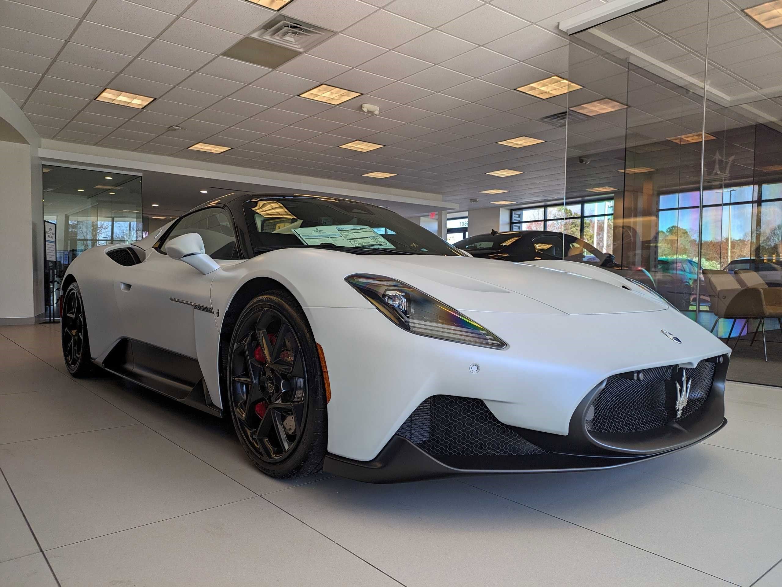 2024 Maserati MC20 Cielo