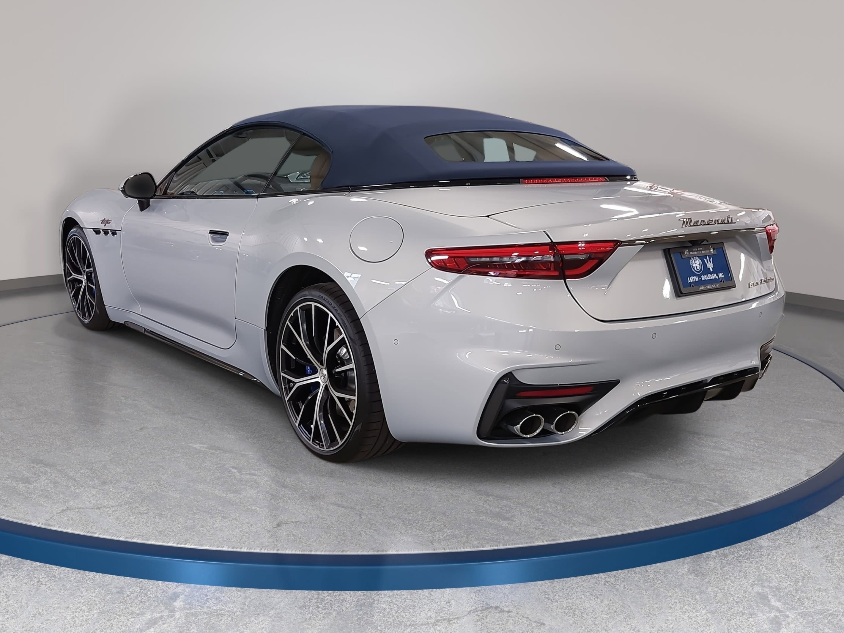 2026 Maserati GranCabrio Trofeo