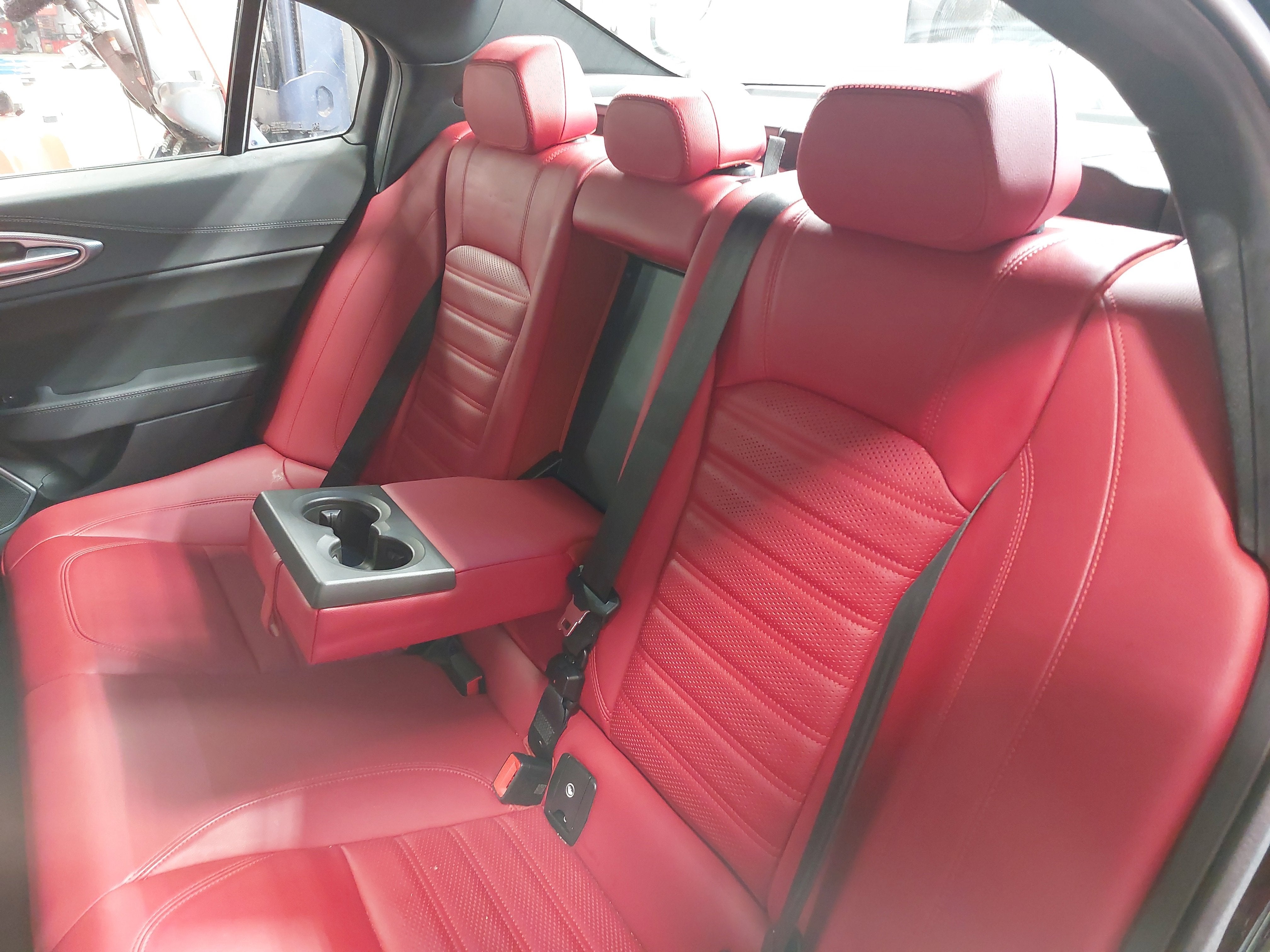 2022 Alfa Romeo Giulia Veloce