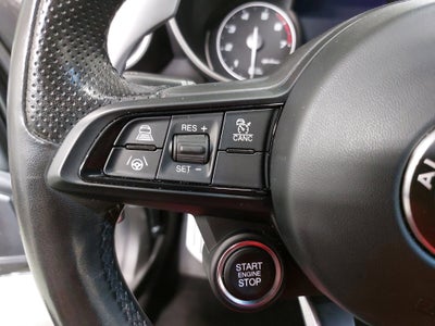 2022 Alfa Romeo Giulia Veloce