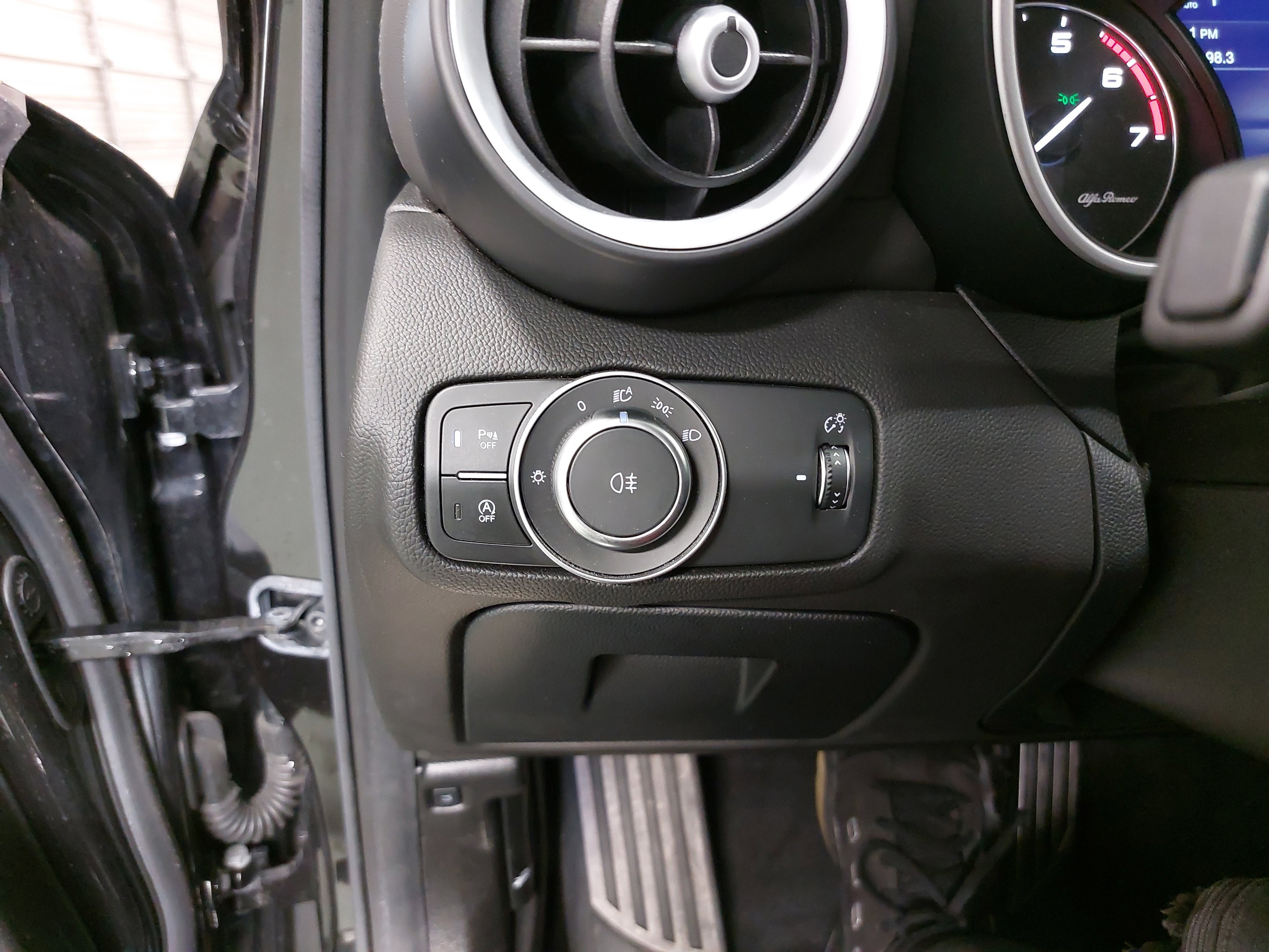 2022 Alfa Romeo Giulia Veloce