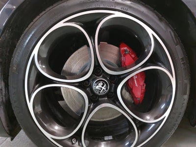 2022 Alfa Romeo Giulia Veloce