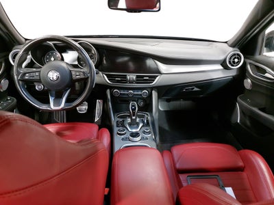 2022 Alfa Romeo Giulia Veloce