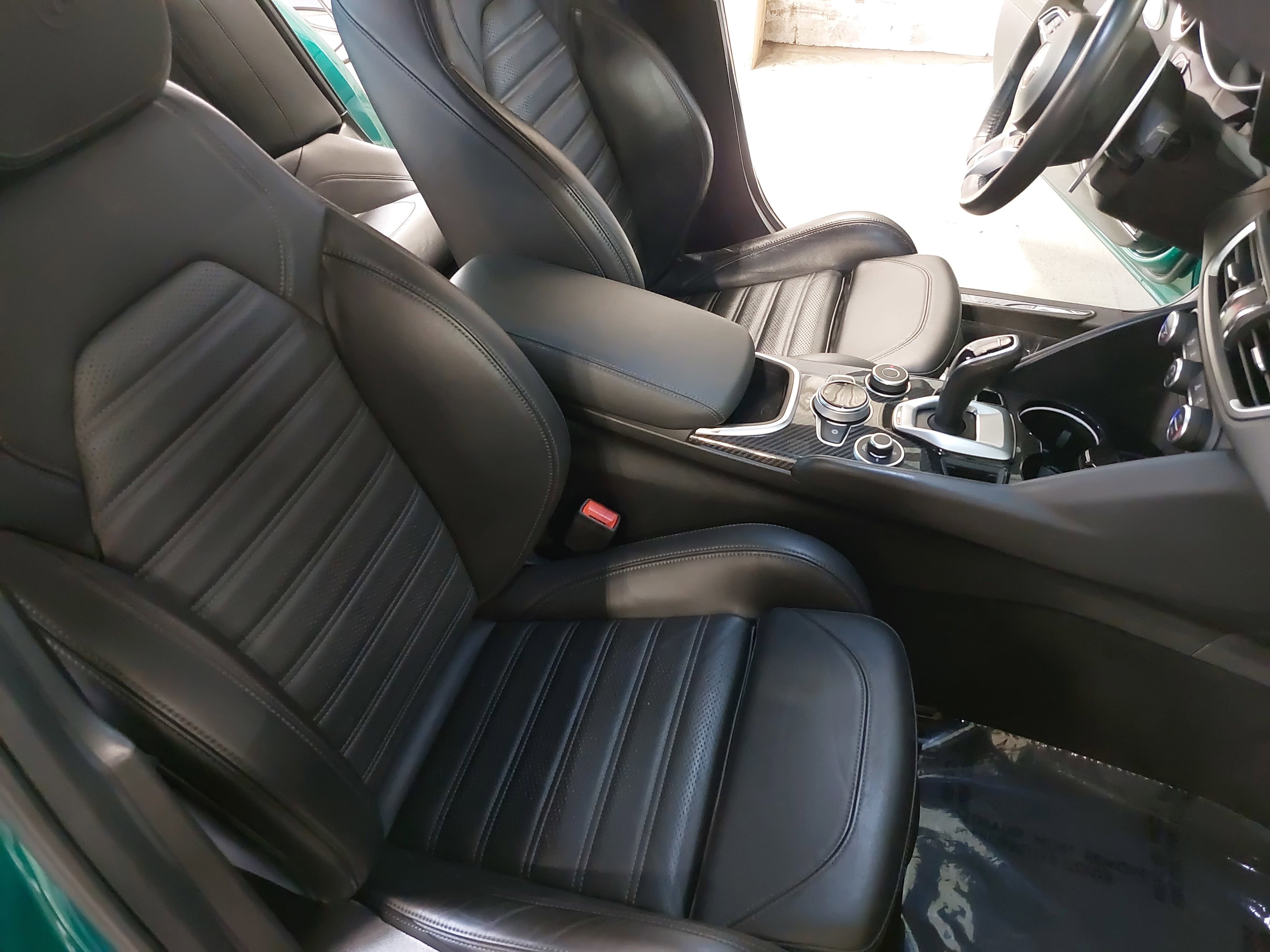 2022 Alfa Romeo Giulia Quadrifoglio