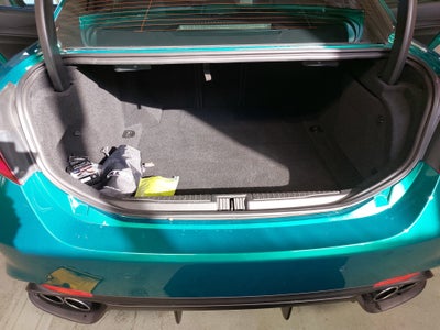 2022 Alfa Romeo Giulia Quadrifoglio