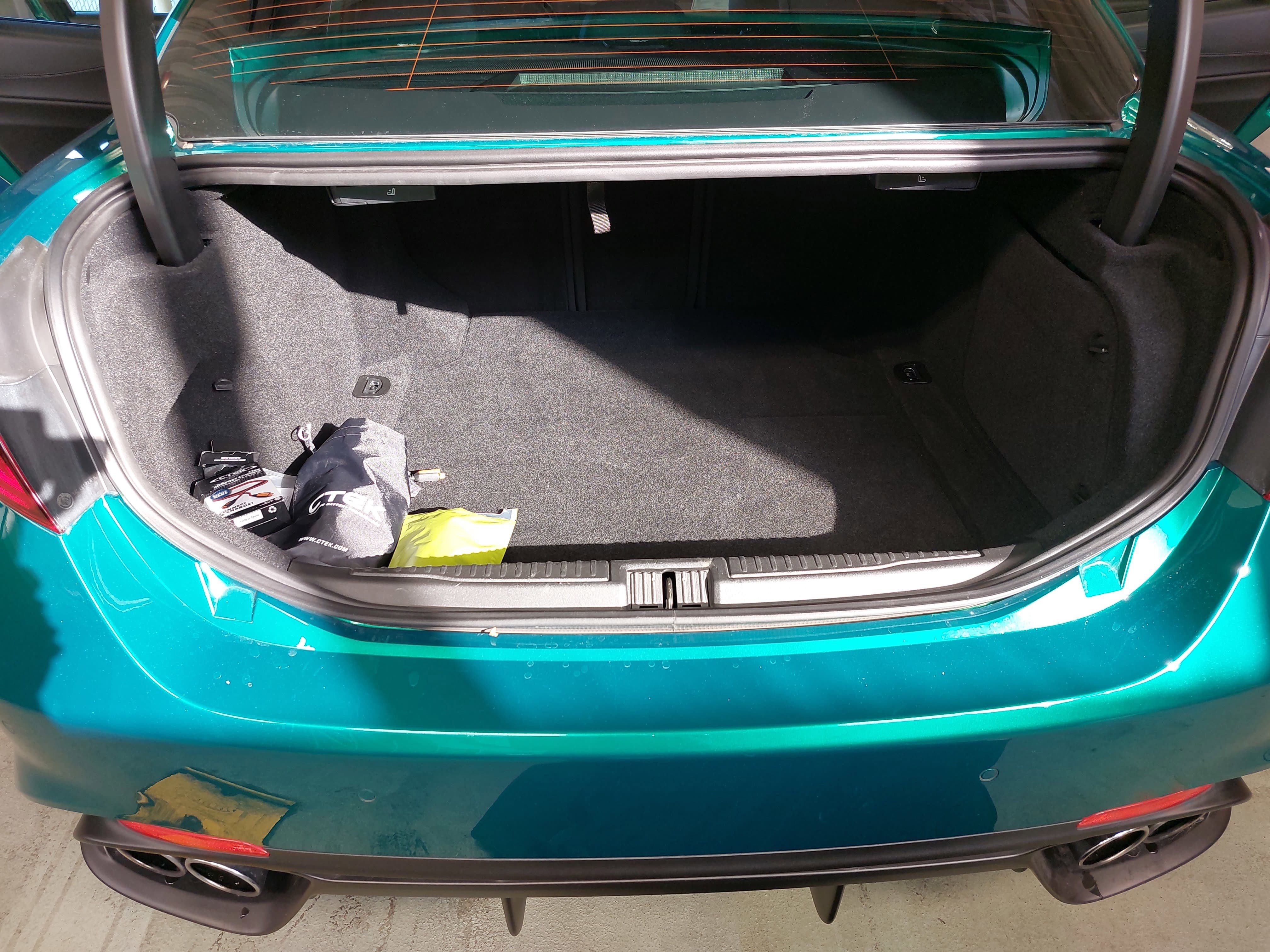 2022 Alfa Romeo Giulia Quadrifoglio