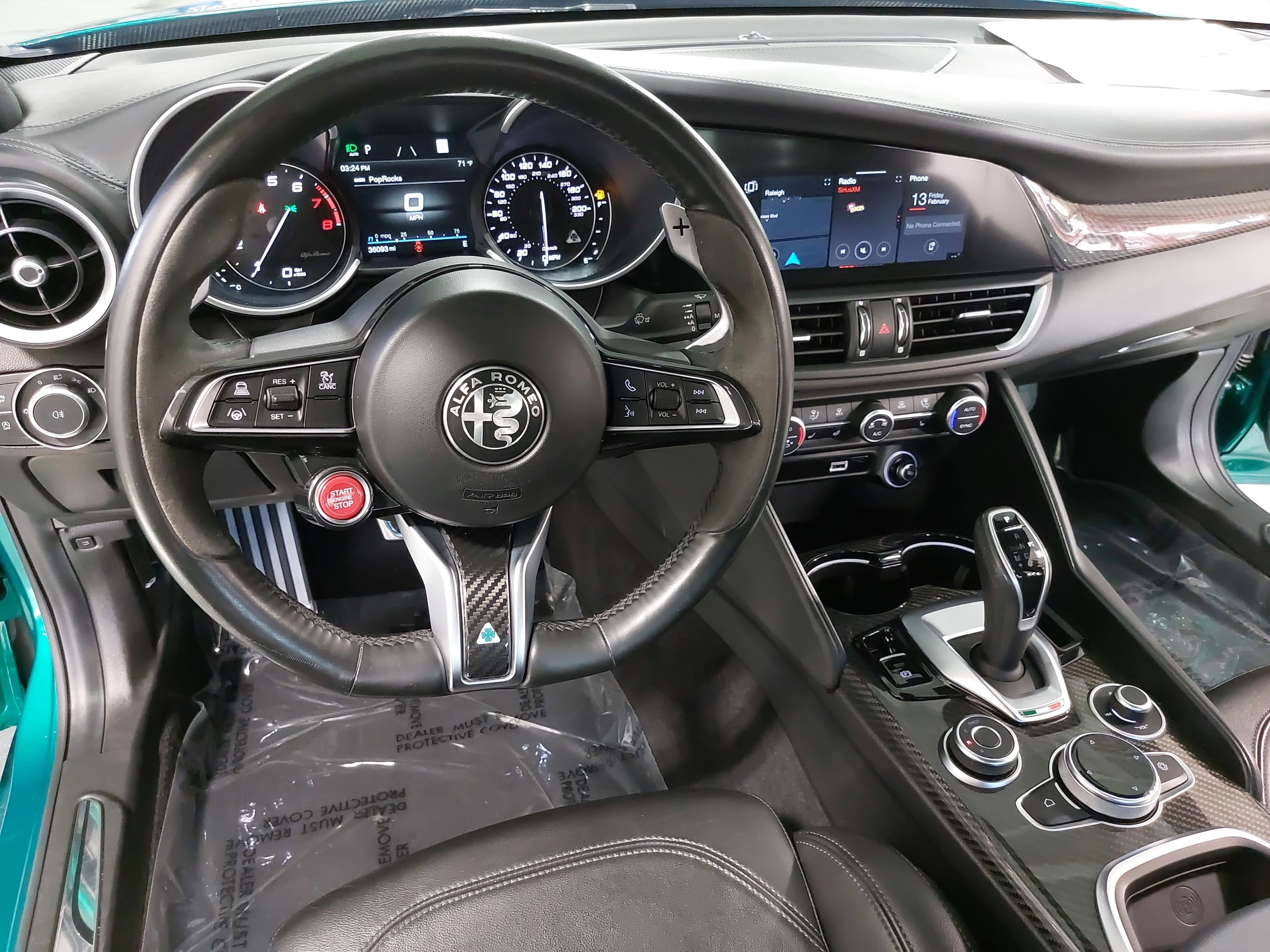 2022 Alfa Romeo Giulia Quadrifoglio