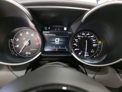 2022 Alfa Romeo Giulia Quadrifoglio