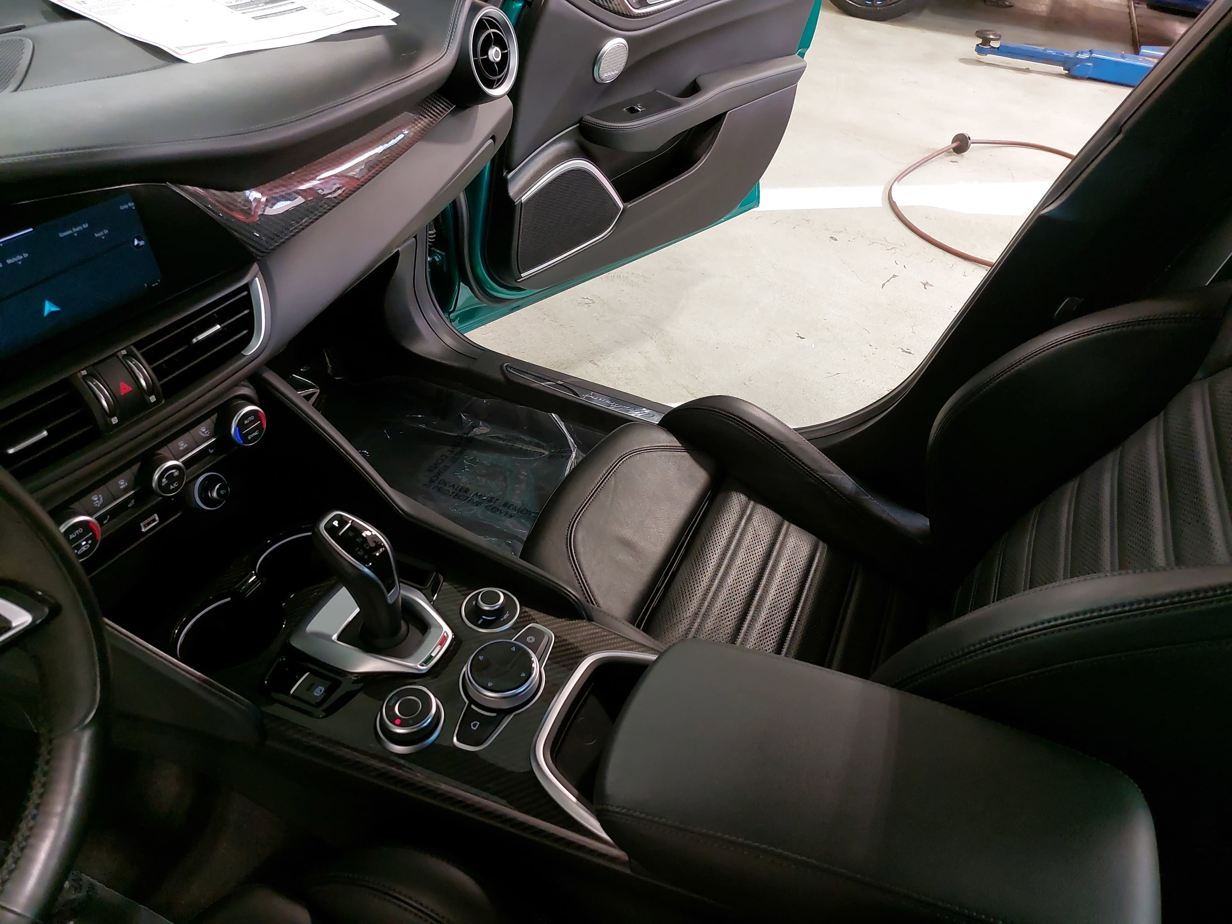 2022 Alfa Romeo Giulia Quadrifoglio