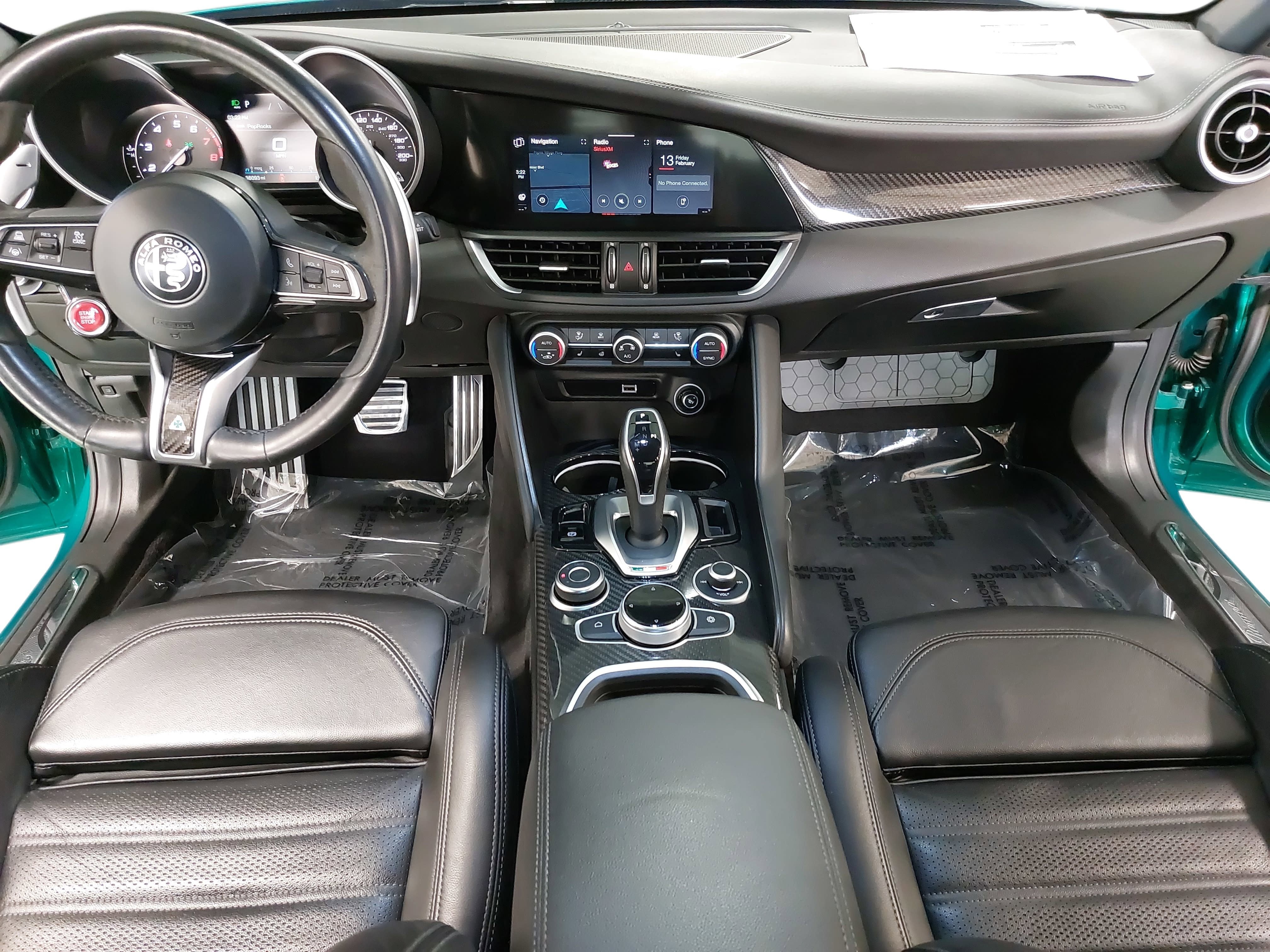 2022 Alfa Romeo Giulia Quadrifoglio