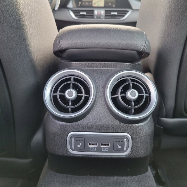 2024 Alfa Romeo Giulia Veloce