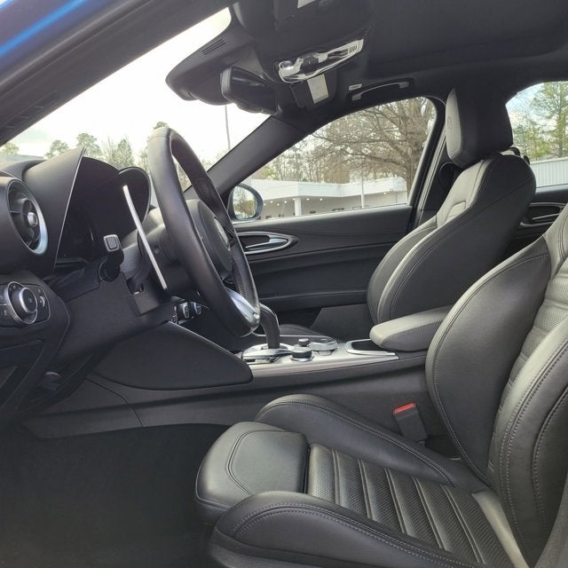 2024 Alfa Romeo Giulia Veloce