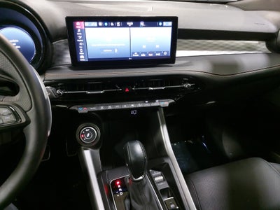 2025 Alfa Romeo Tonale Base