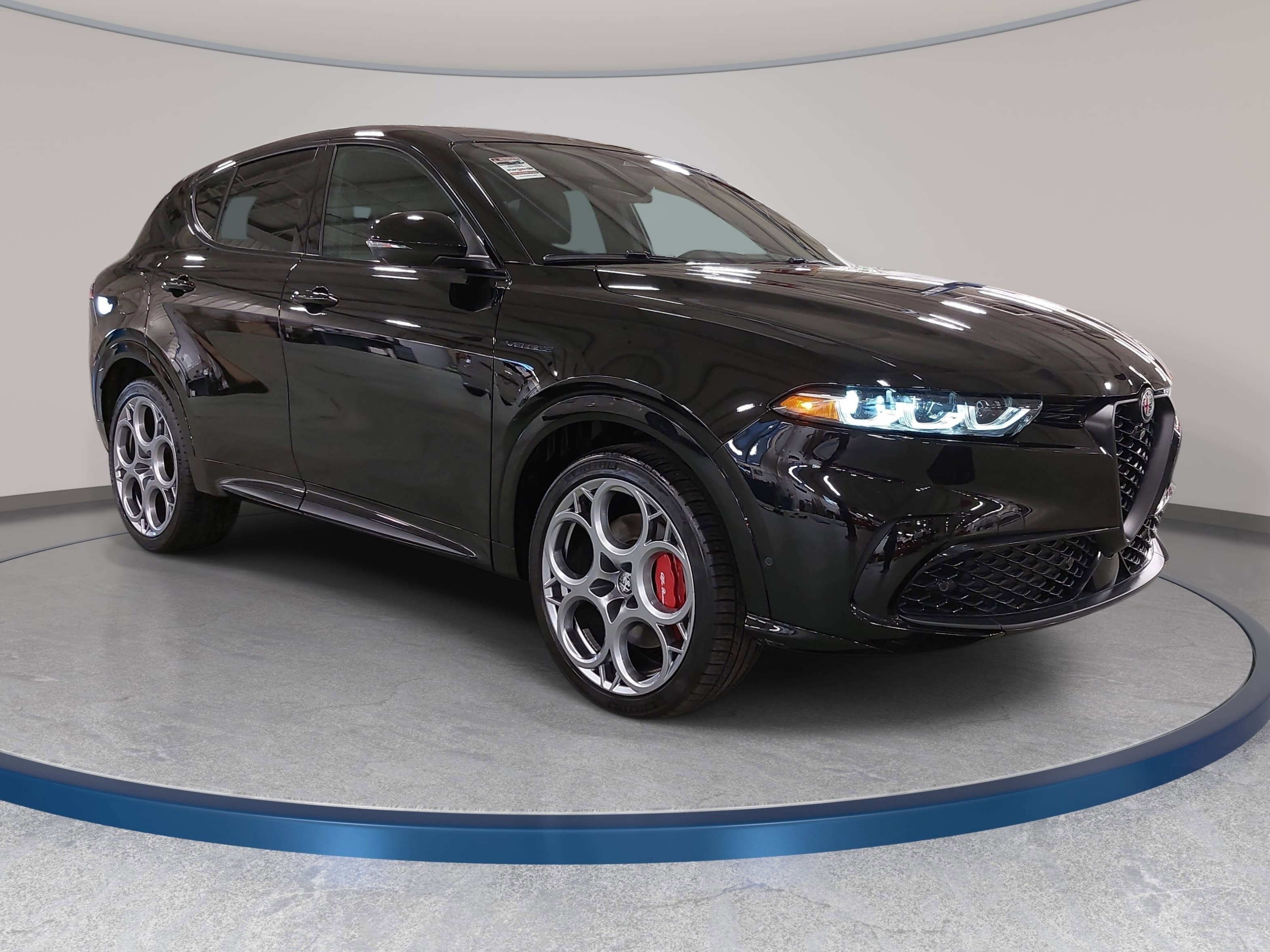 2025 Alfa Romeo Tonale Base