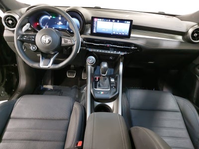 2025 Alfa Romeo Tonale Base