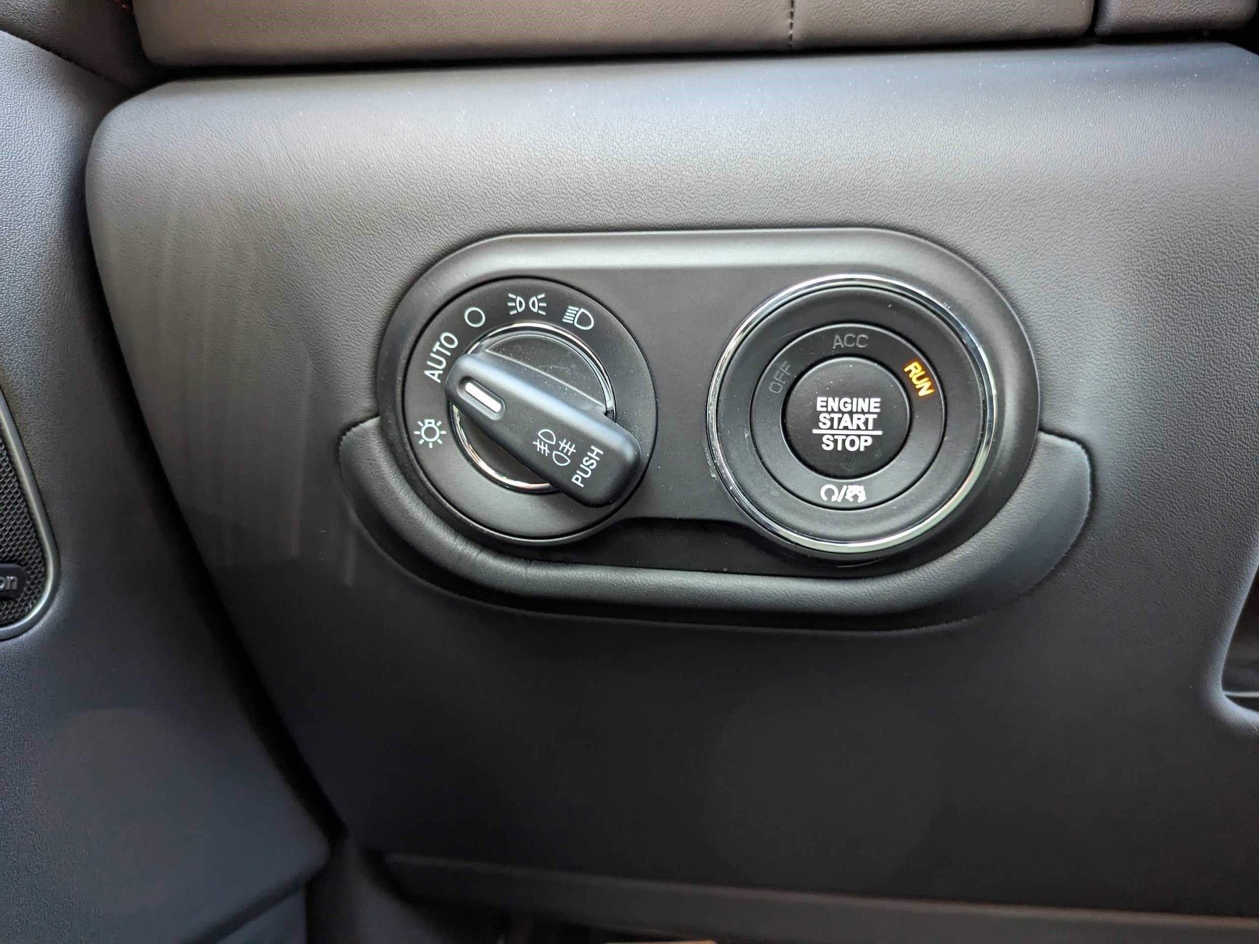 2024 Maserati Levante Modena