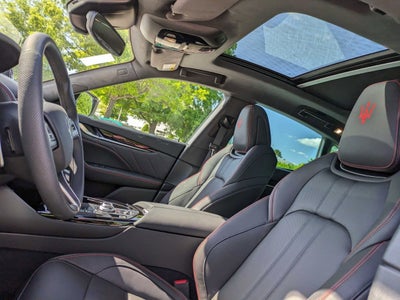 2024 Maserati Levante Modena