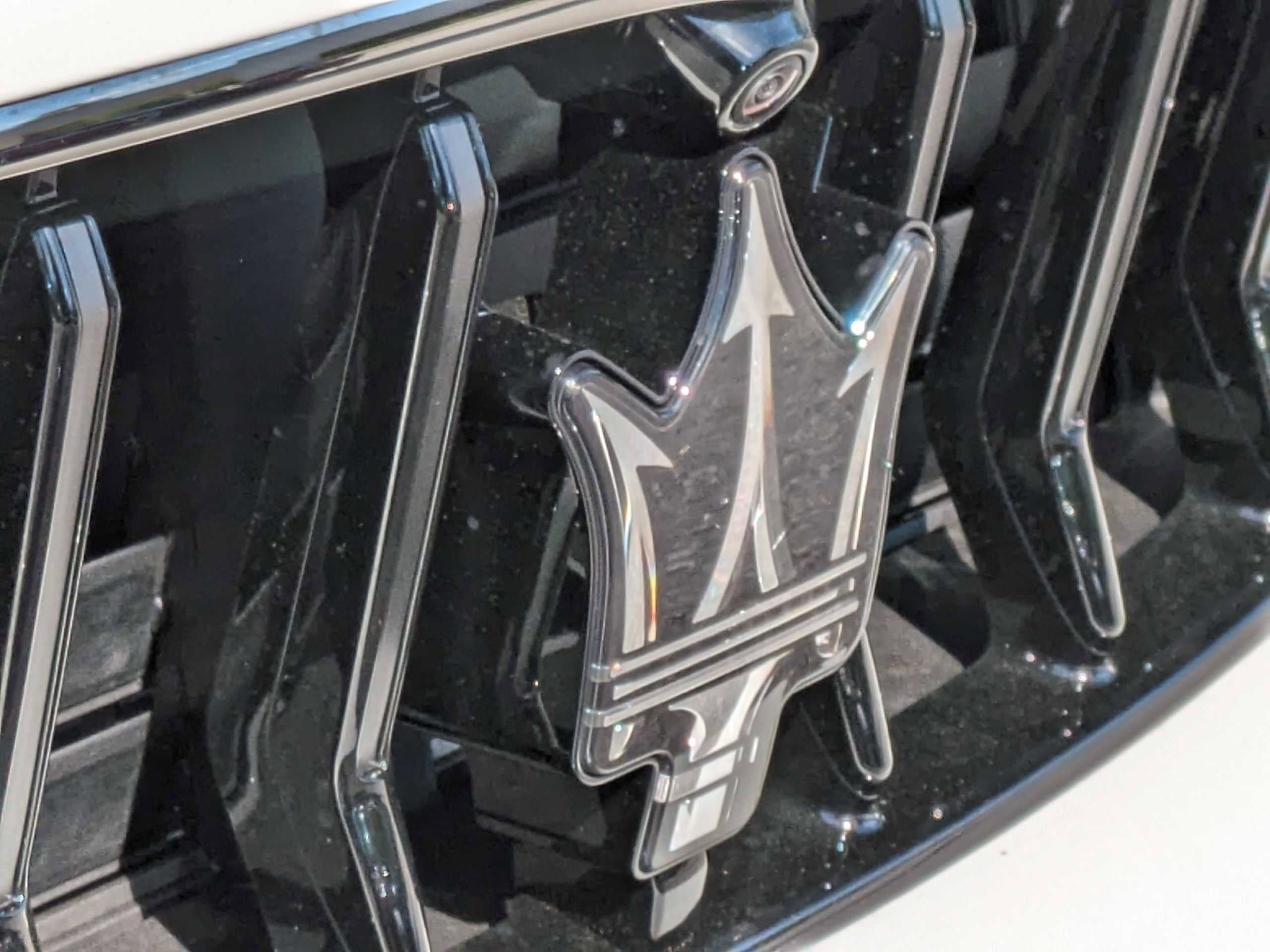 2024 Maserati Levante Modena