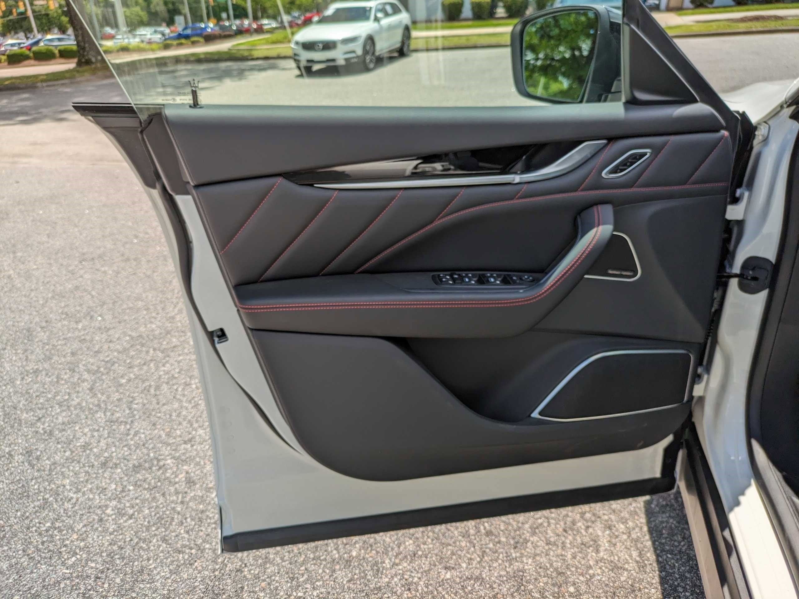 2024 Maserati Levante Modena