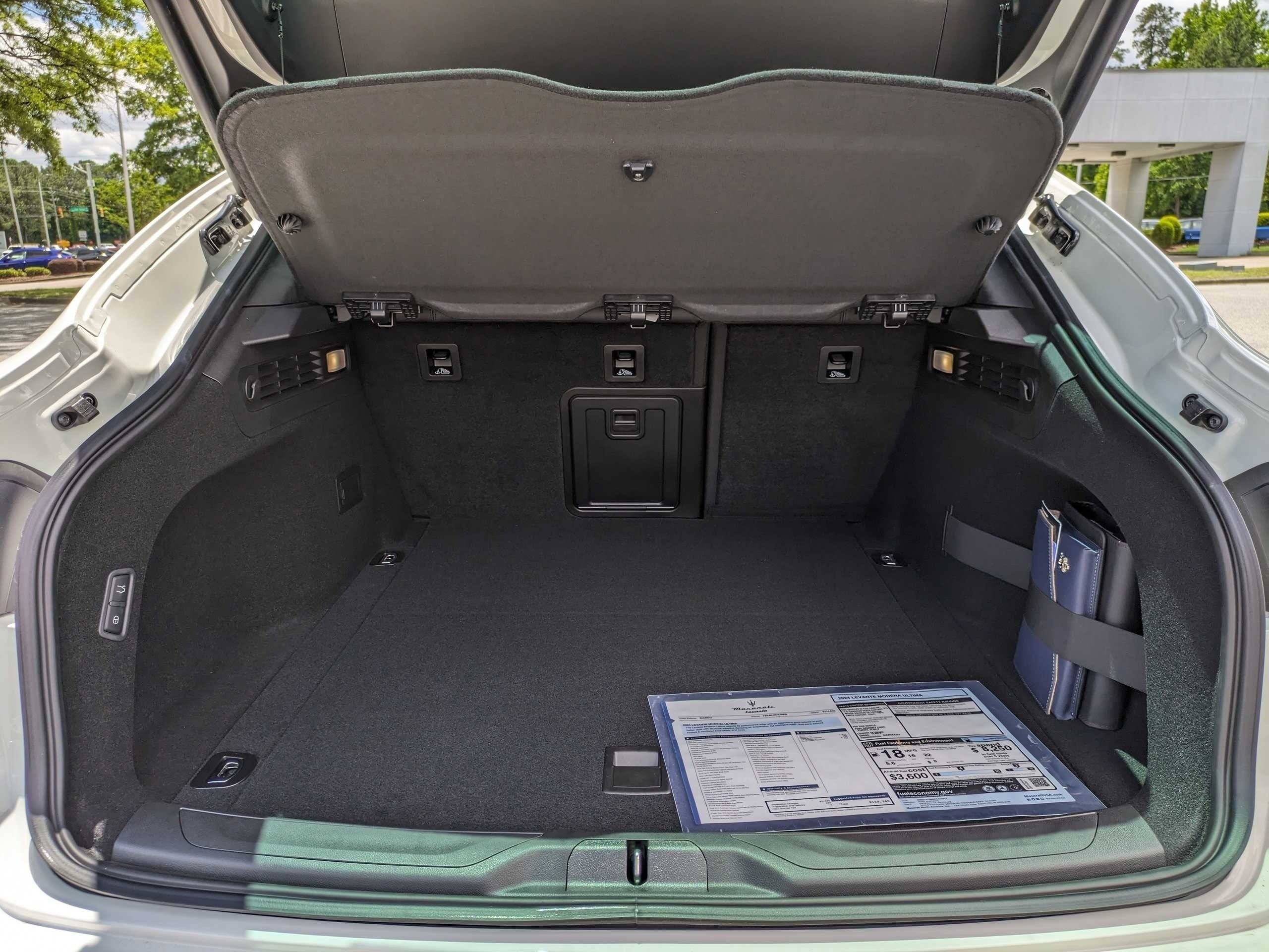 2024 Maserati Levante Modena