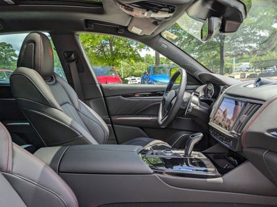 2024 Maserati Levante Modena