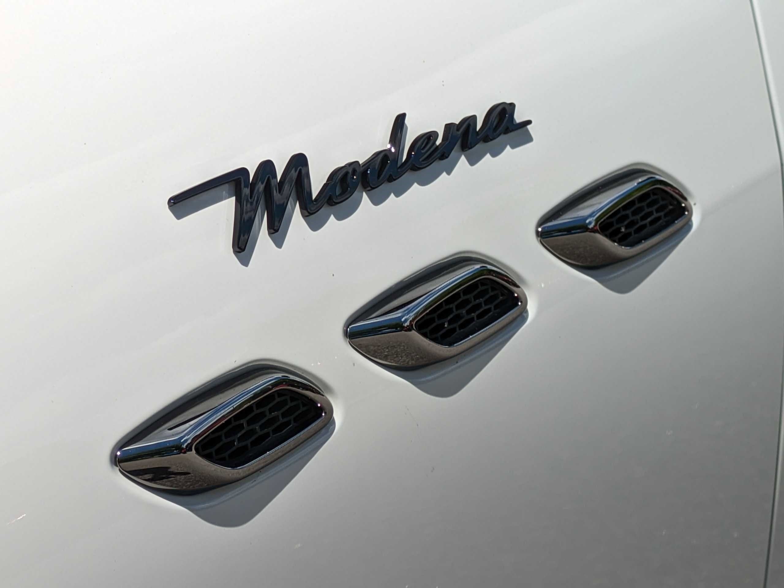 2024 Maserati Levante Modena