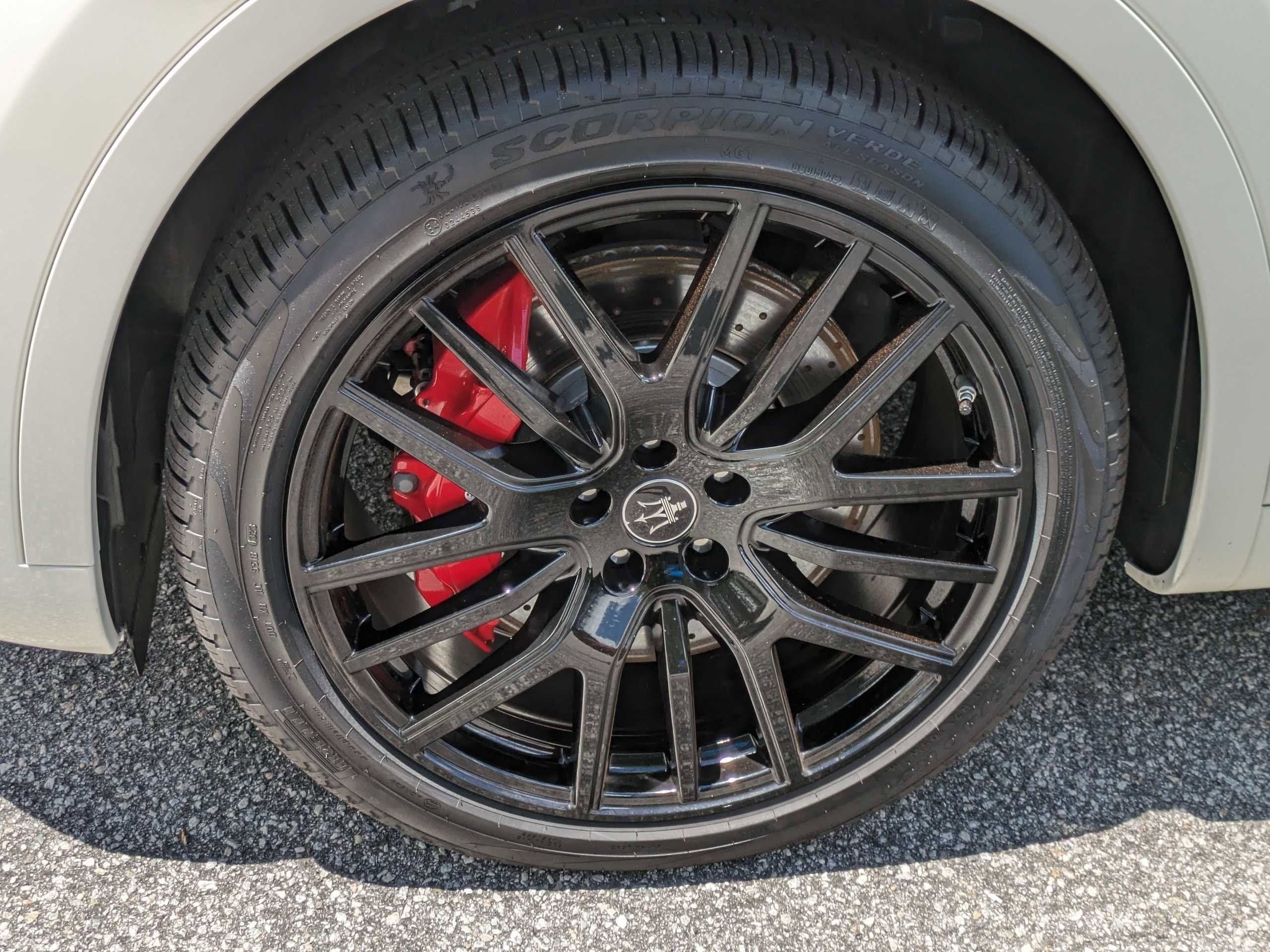 2024 Maserati Levante Modena