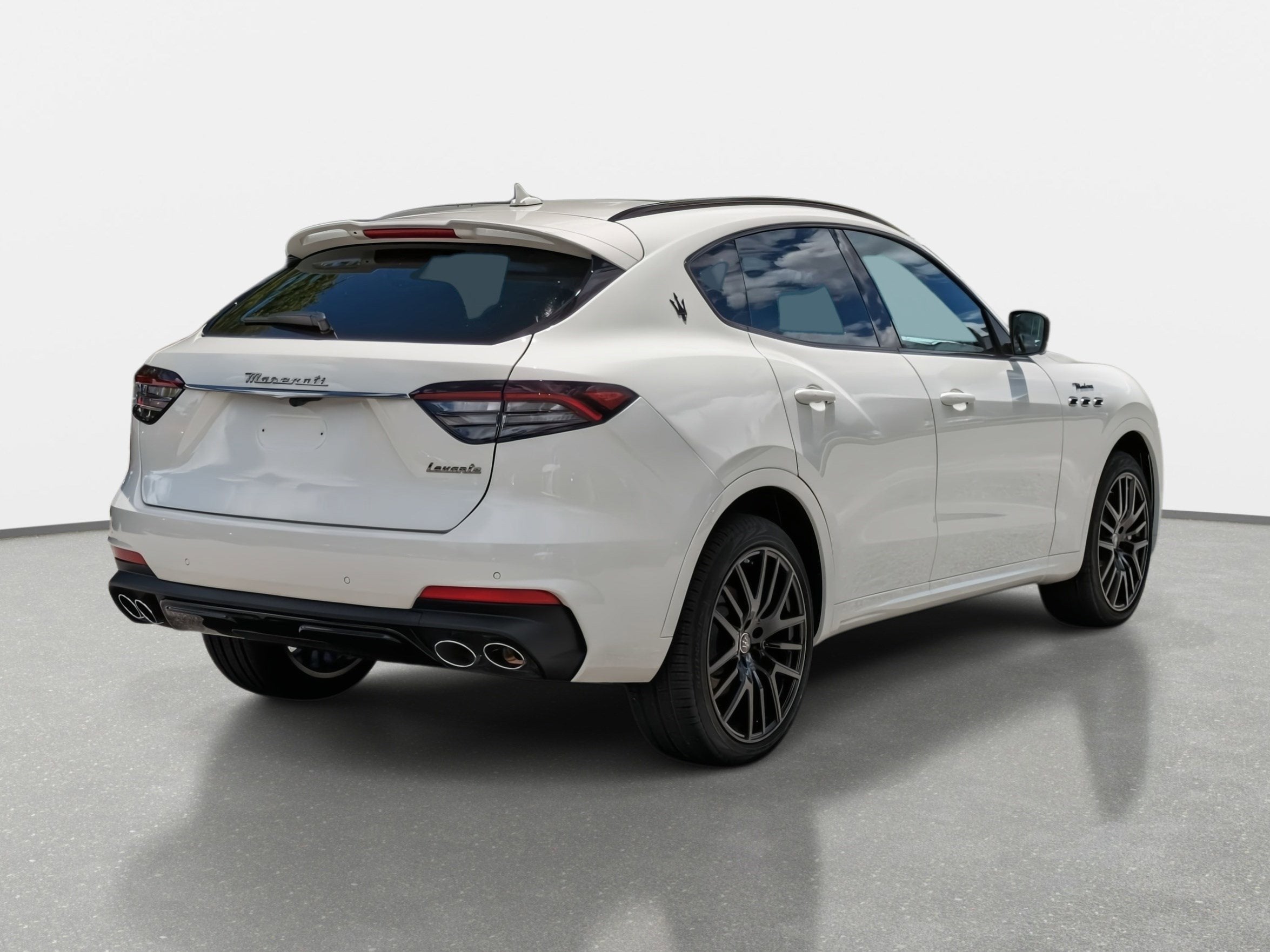 2024 Maserati Levante Modena