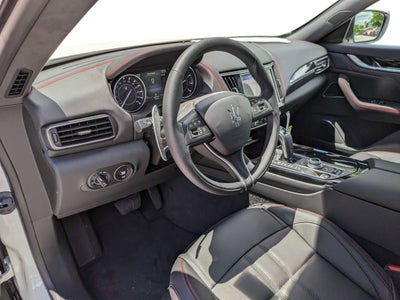 2024 Maserati Levante Modena