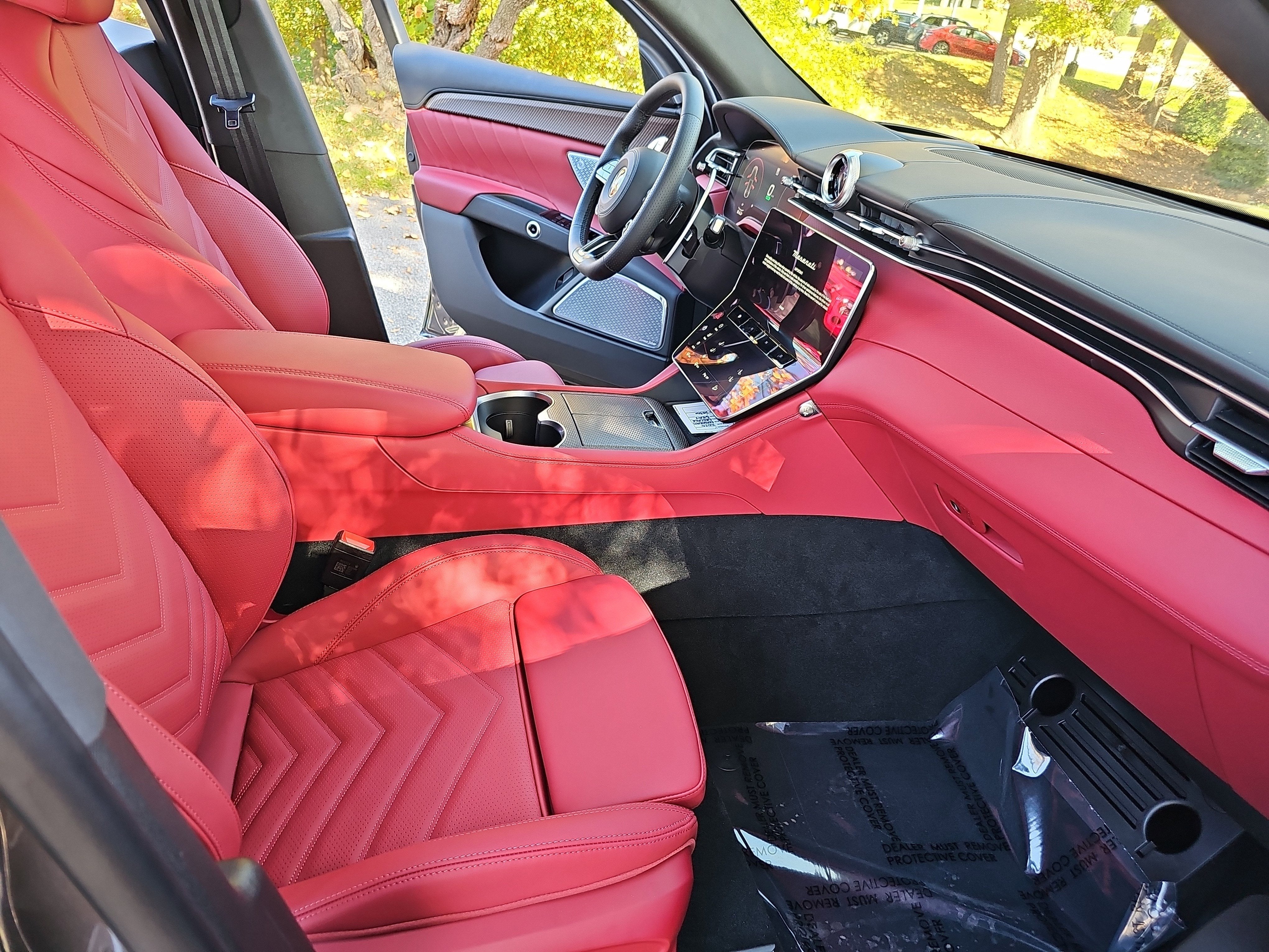 2025 Maserati Grecale Folgore