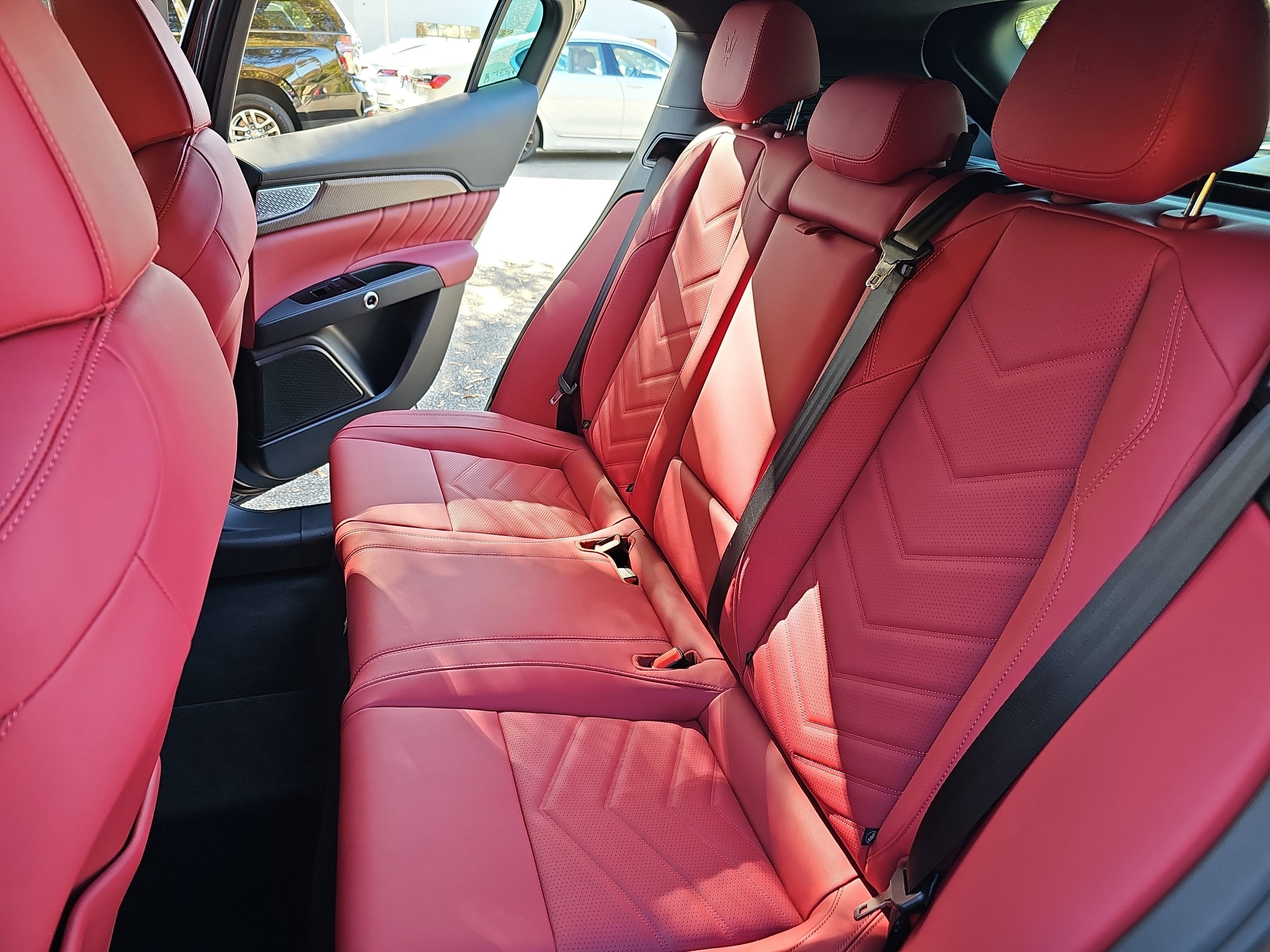 2025 Maserati Grecale Folgore