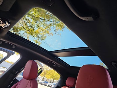 2025 Maserati Grecale Folgore