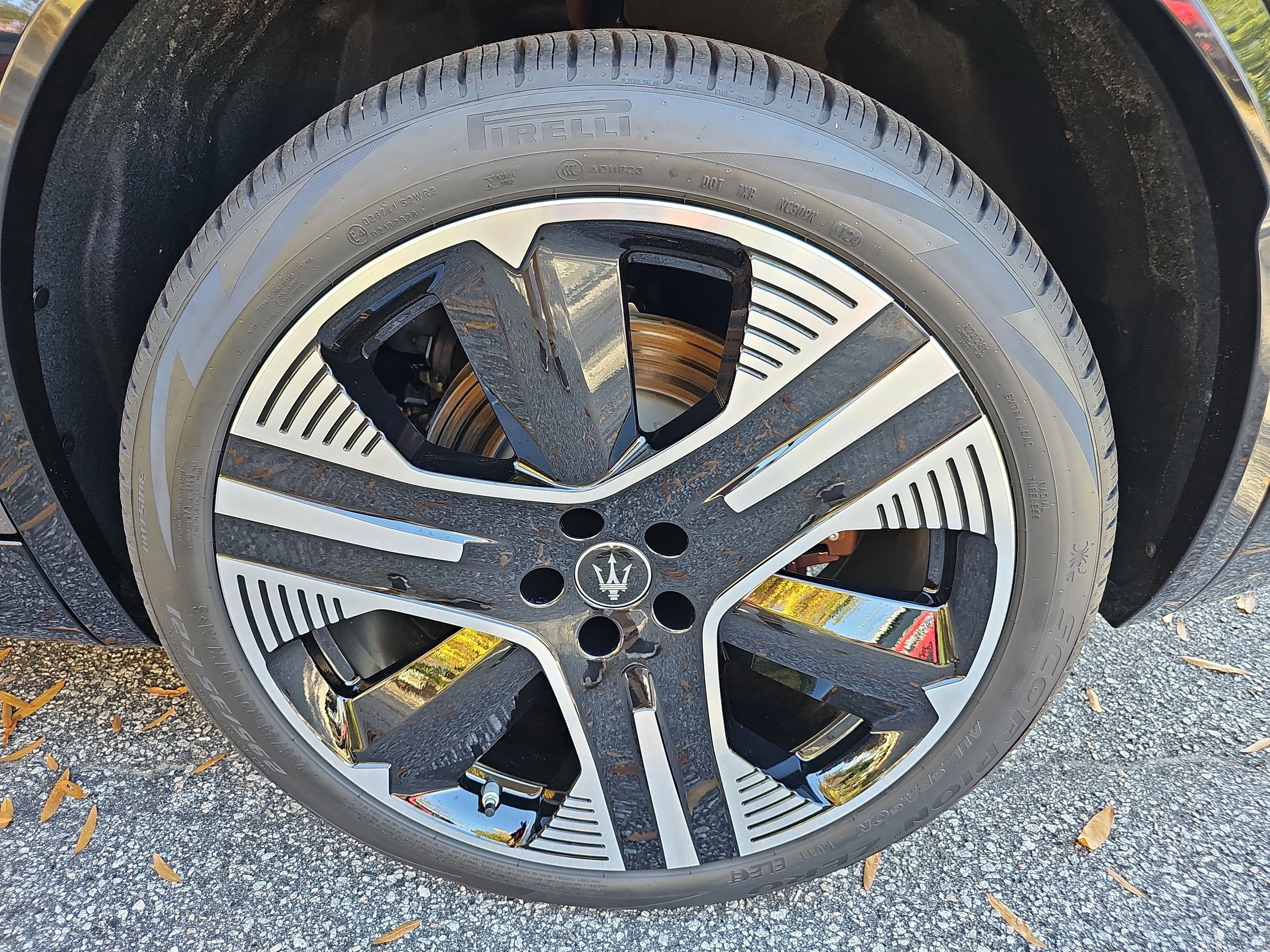 2025 Maserati Grecale Folgore