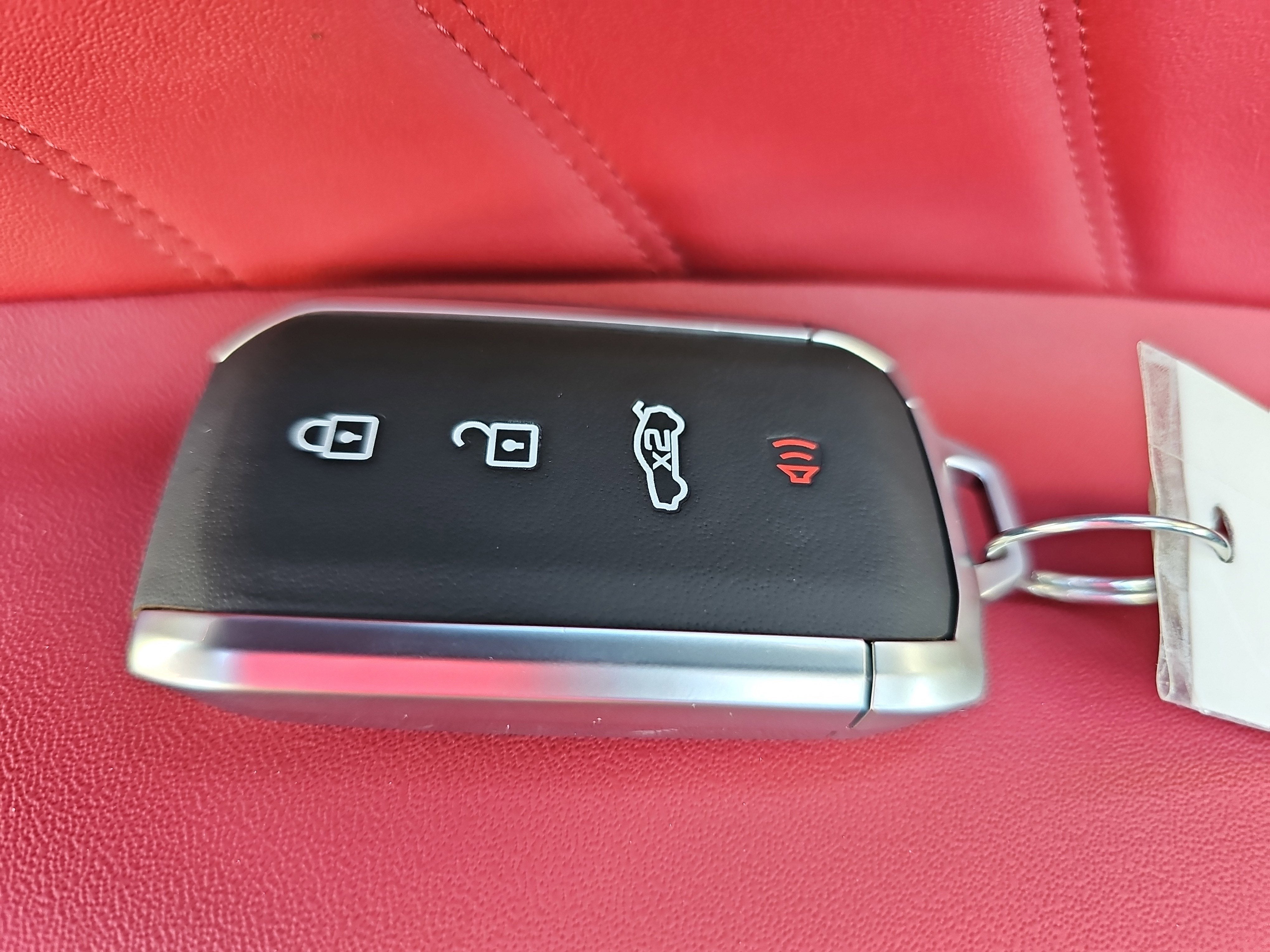 2025 Maserati Grecale Folgore