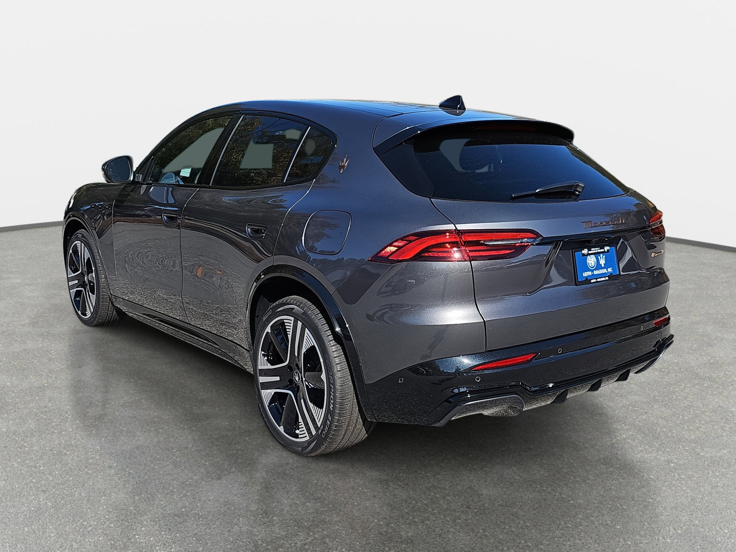 2025 Maserati Grecale Folgore