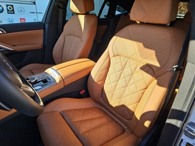 2023 BMW X6 xDrive40i