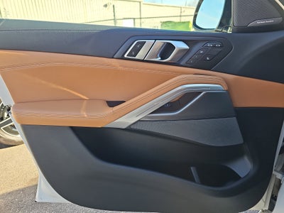 2023 BMW X6 xDrive40i