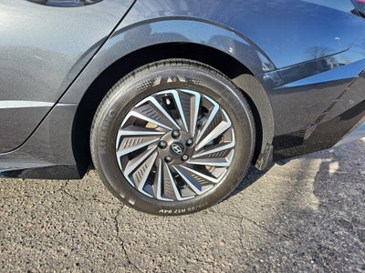 2025 Hyundai Sonata Hybrid Limited