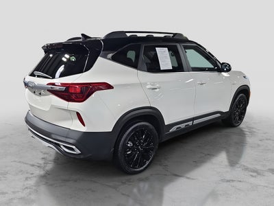 2023 Kia Seltos Nightfall