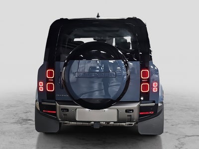 2025 Land Rover Defender X-Dynamic SE